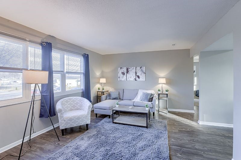 Furnished Finder property 465154_1 photo 4