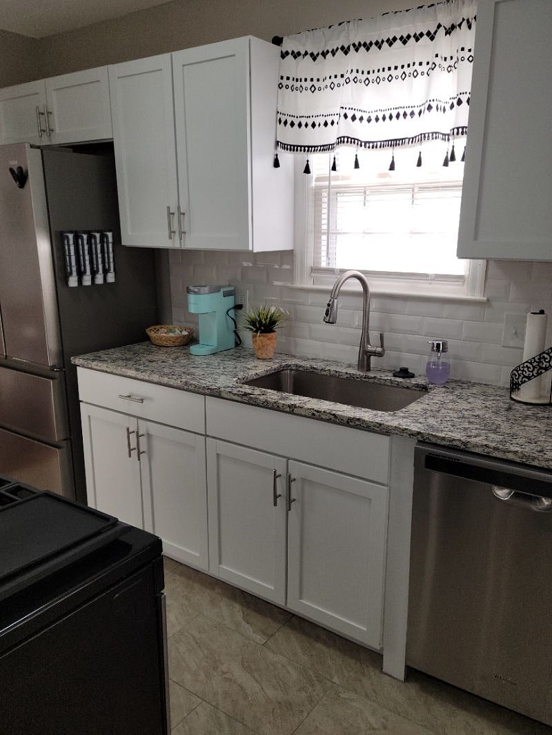 Furnished Finder property 465168_1 photo 12