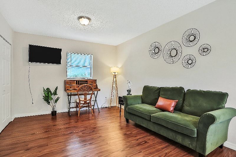 Furnished Finder property 465185_1 photo 19