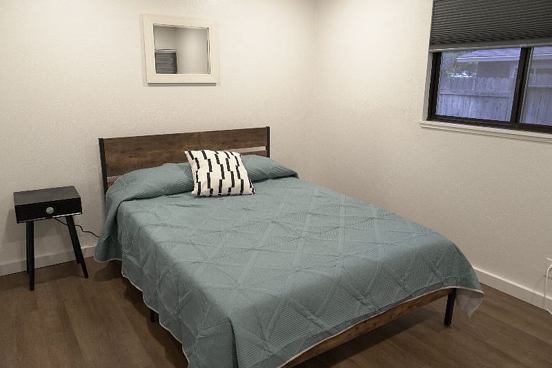 Furnished Finder property 465217_1 photo 9