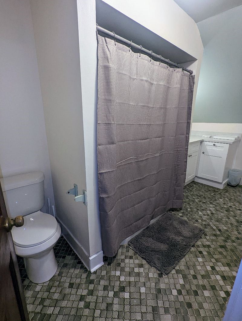 Furnished Finder property 465304_1 photo 21