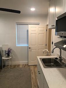 Furnished Finder property 465335_1 photo 3