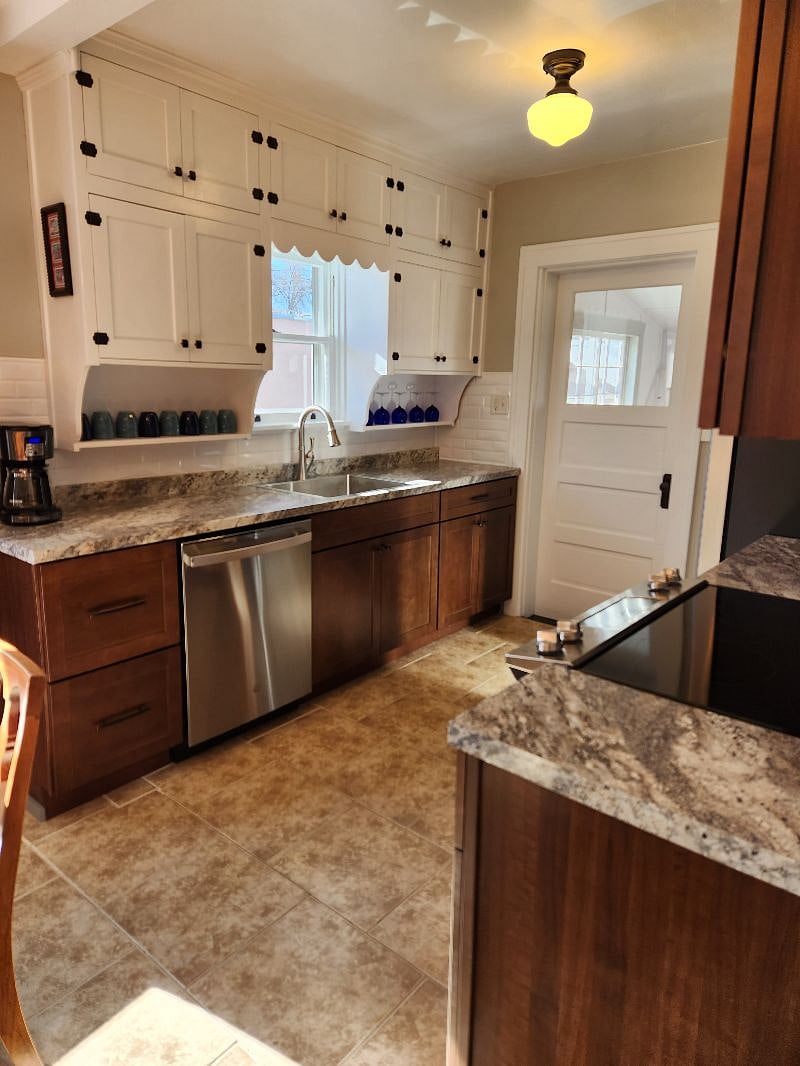 Furnished Finder property 465355_1 photo 9