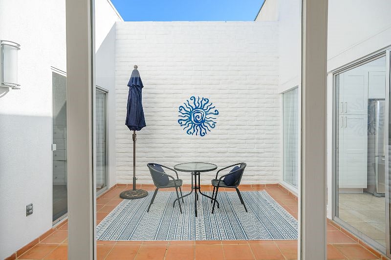 Furnished Finder property 465598_1 photo 10