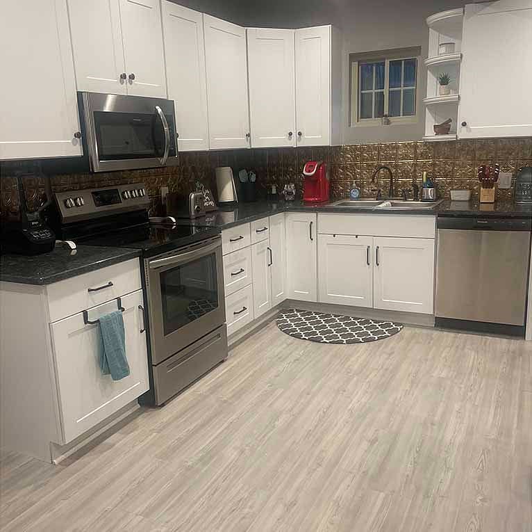 Furnished Finder property 465727_1 photo 3