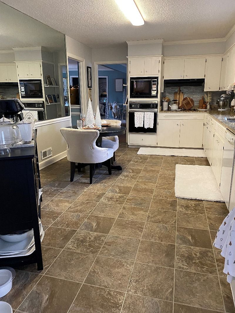Kitchen includes access to all cooking essentials.