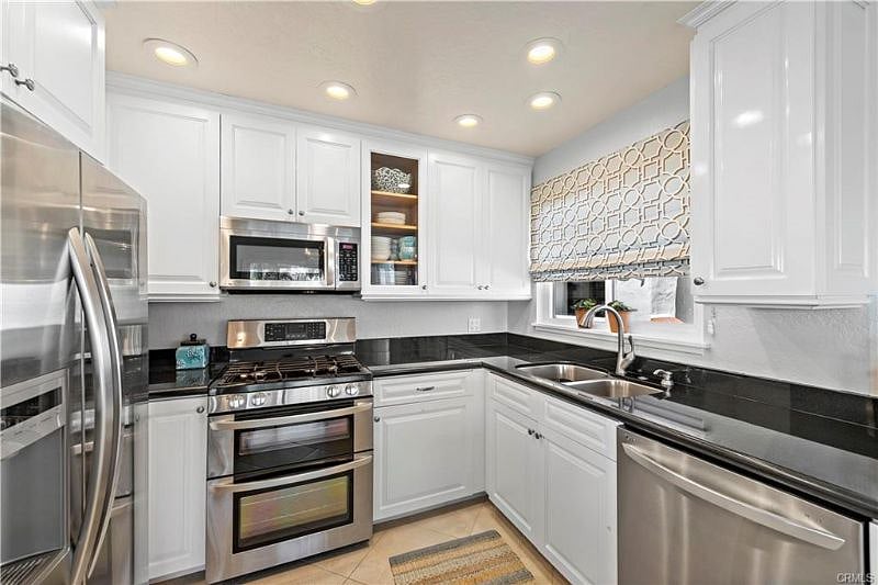 Furnished Finder property 465918_1 photo 4