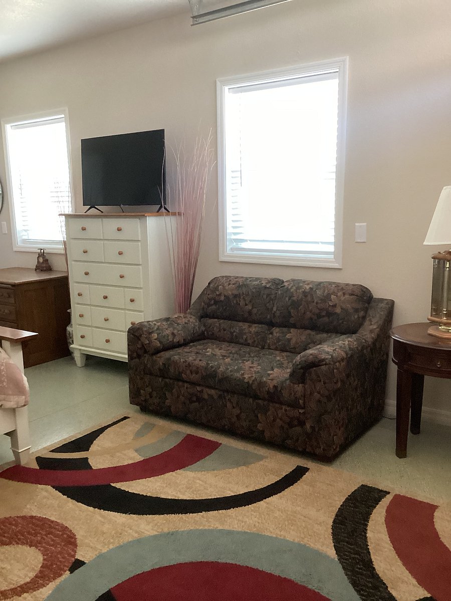 sitting area