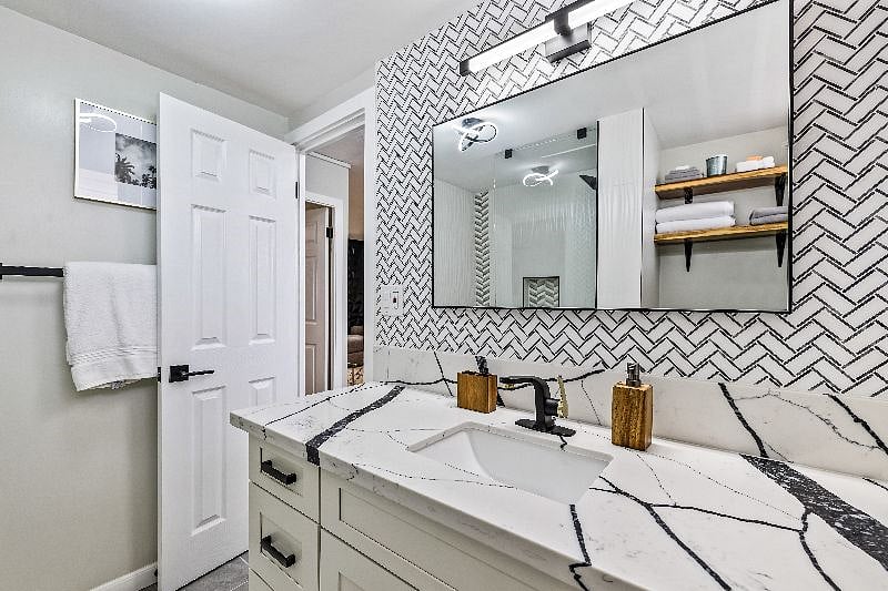 Furnished Finder property 465972_1 photo 11