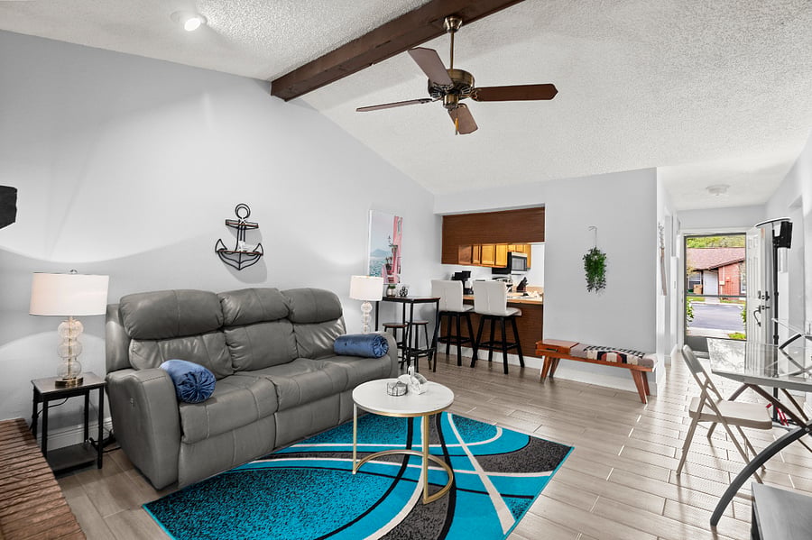 Let the sunshine in as you unwind in our bright and cozy living space. 