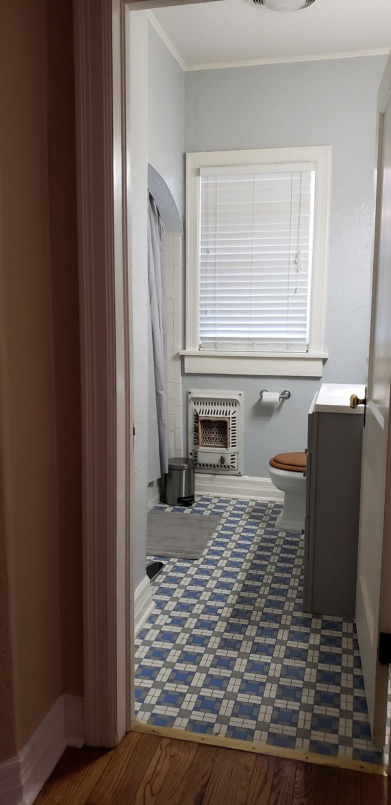 Shared bathroom 