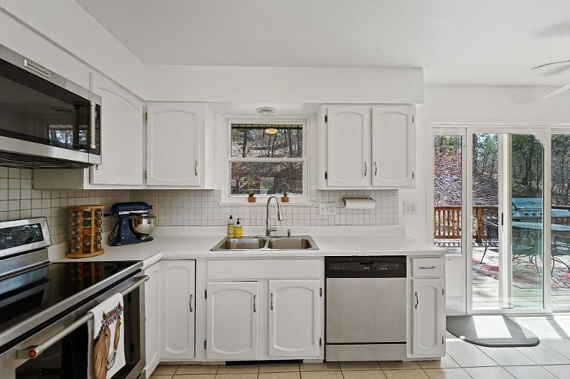 Furnished Finder property 466037_1 photo 6