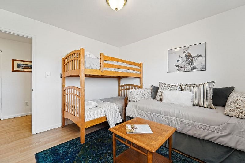 Furnished Finder property 466037_1 photo 17