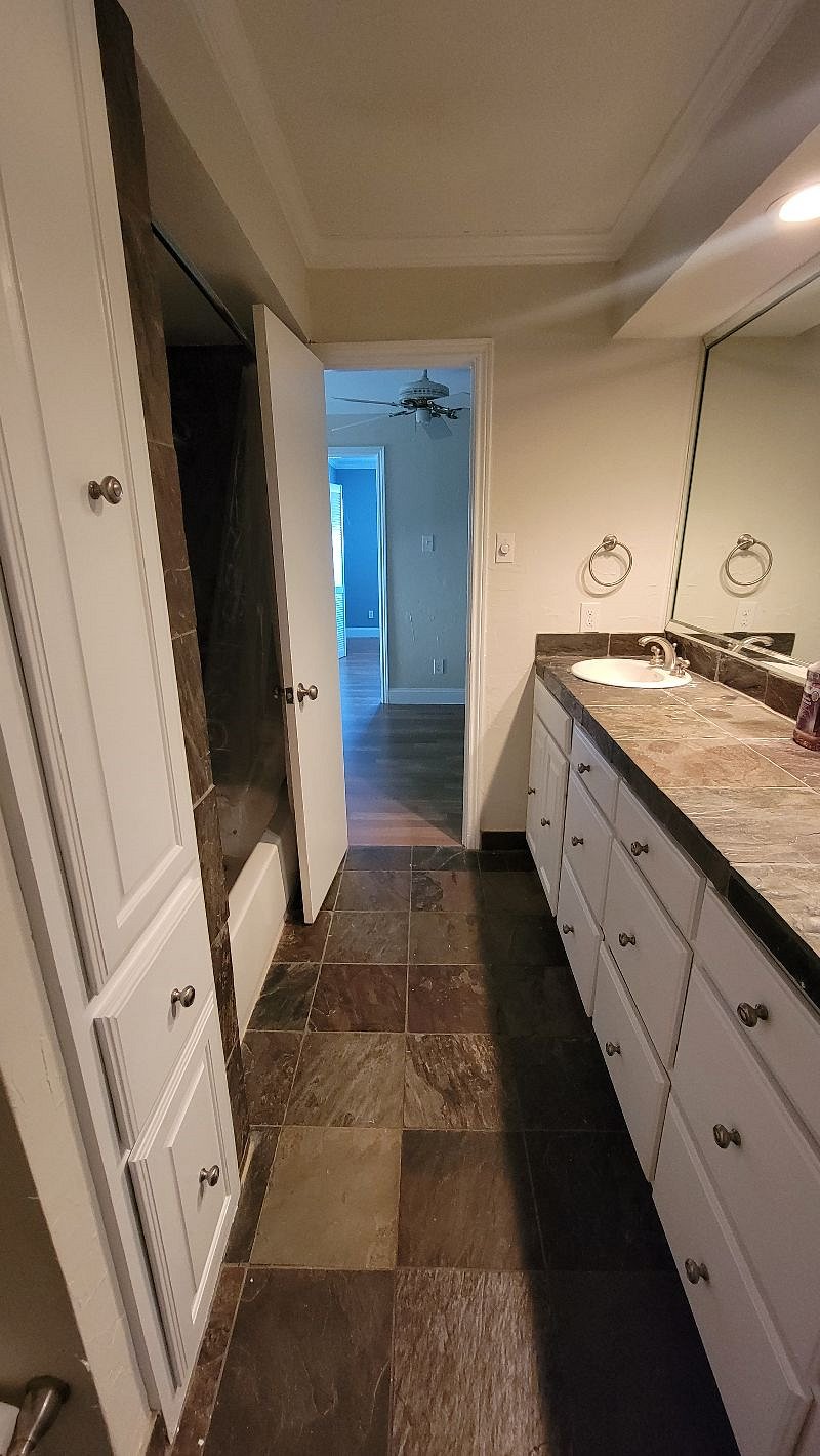 Furnished Finder property 466088_2 photo 6