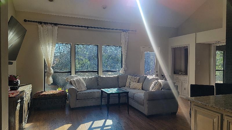 Furnished Finder property 466088_2 photo 10