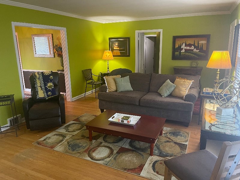 Furnished Finder property 466103_2 photo 25