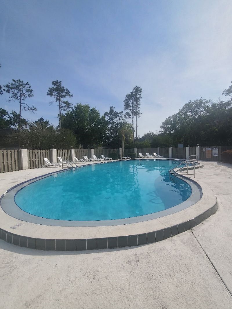 Furnished Finder property 466109_1 photo 25