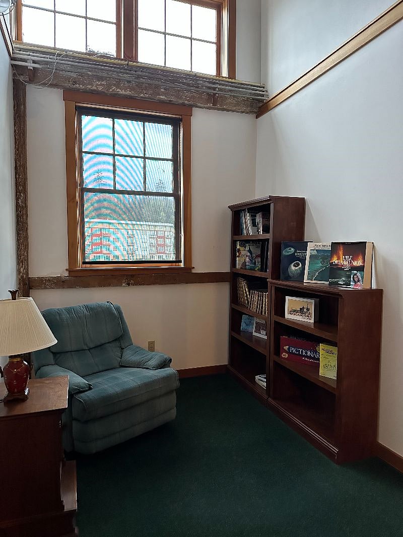 Furnished Finder property 466124_1 photo 3
