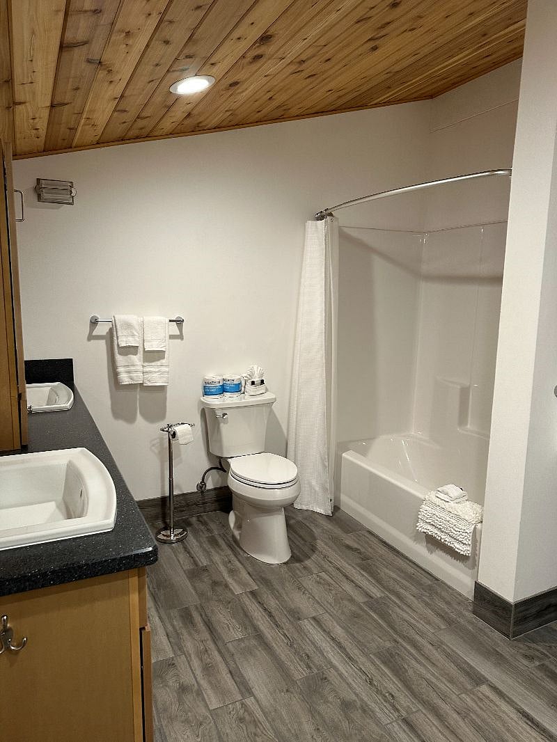 Furnished Finder property 466124_1 photo 5