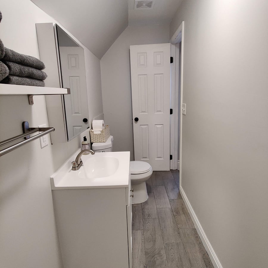 Furnished Finder property 466136_4 photo 10