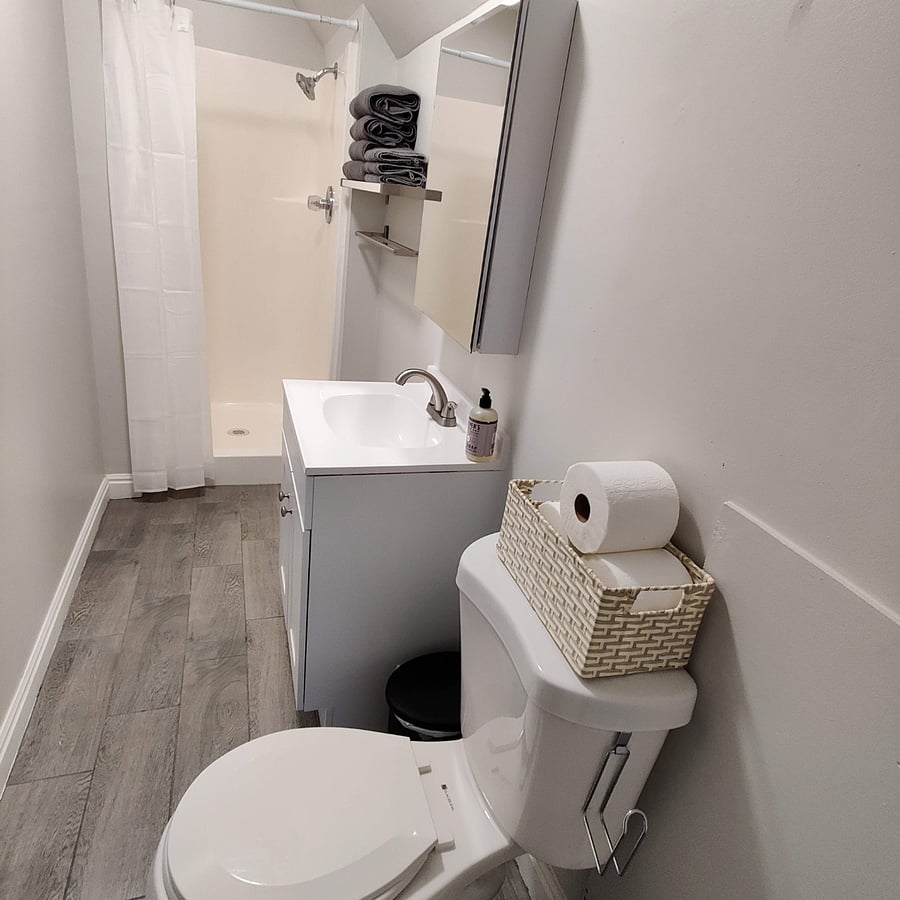 Furnished Finder property 466136_4 photo 11