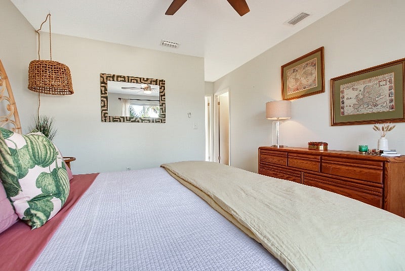 Master bedroom (King)