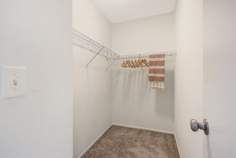 Walk-in closet (Master bedroom)