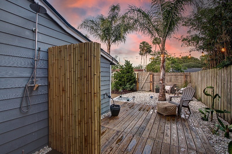 Bamboo-shielded outdoor shower