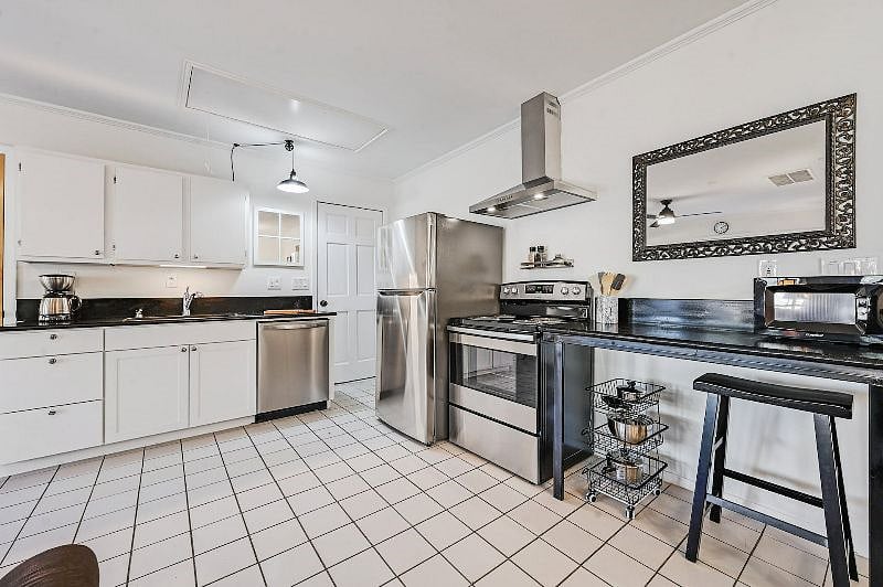 Furnished Finder property 466162_1 photo 9