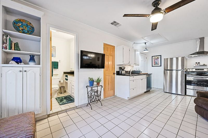 Furnished Finder property 466162_1 photo 25