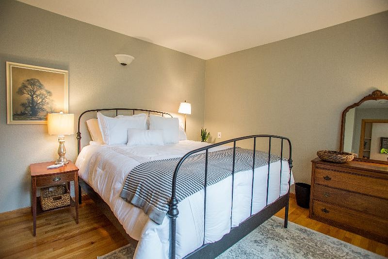 Furnished Finder property 466163_1 photo 5