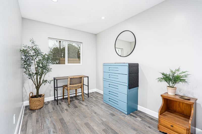 Furnished Finder property 466168_1 photo 17