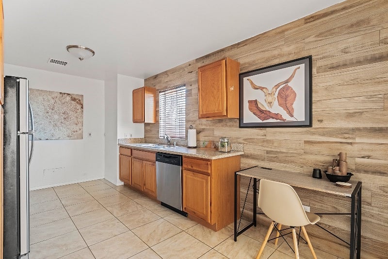 Furnished Finder property 466177_1 photo 13