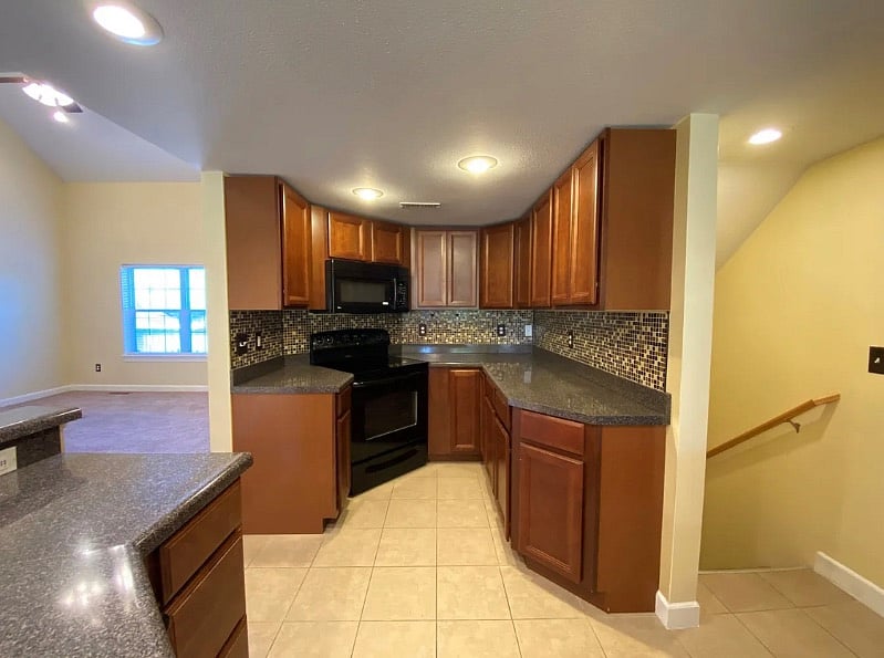 Furnished Finder property 466193_1 photo 6
