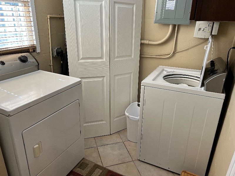 Furnished Finder property 466201_1 photo 3
