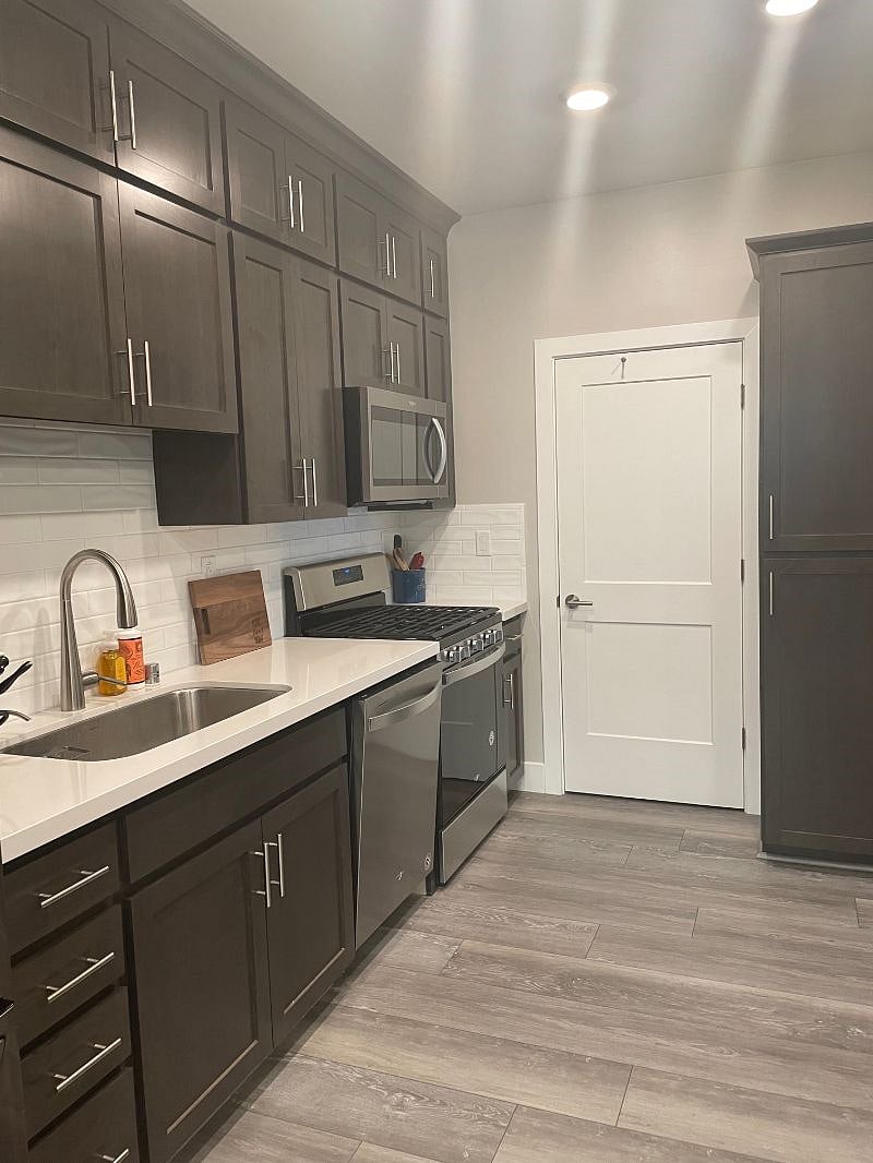 Furnished Finder property 466207_1 photo 4