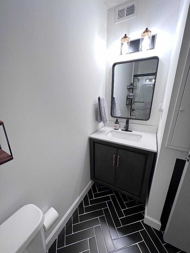 Furnished Finder property 466221_1 photo 16