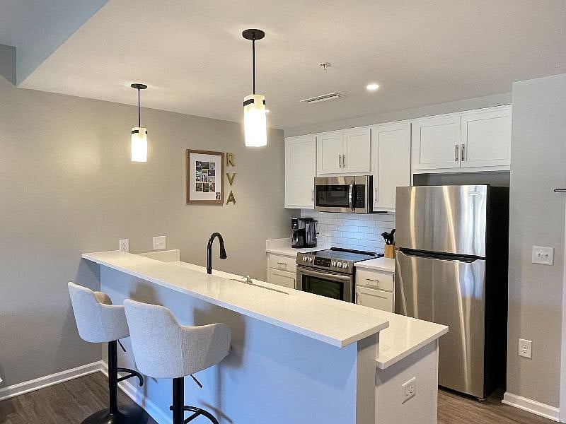 Furnished Finder property 466270_1 photo 3