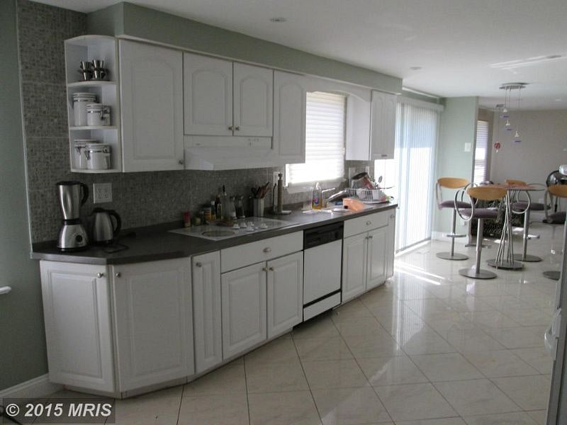 Furnished Finder property 466300_1 photo 3