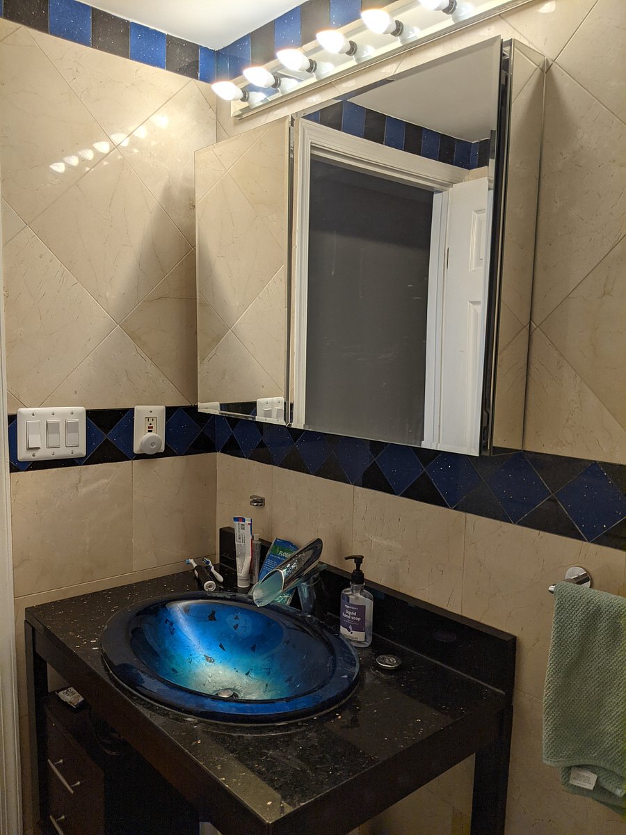 Furnished Finder property 466300_1 photo 31