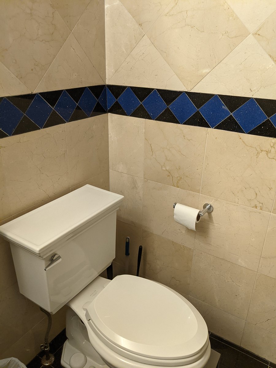 Furnished Finder property 466300_1 photo 32