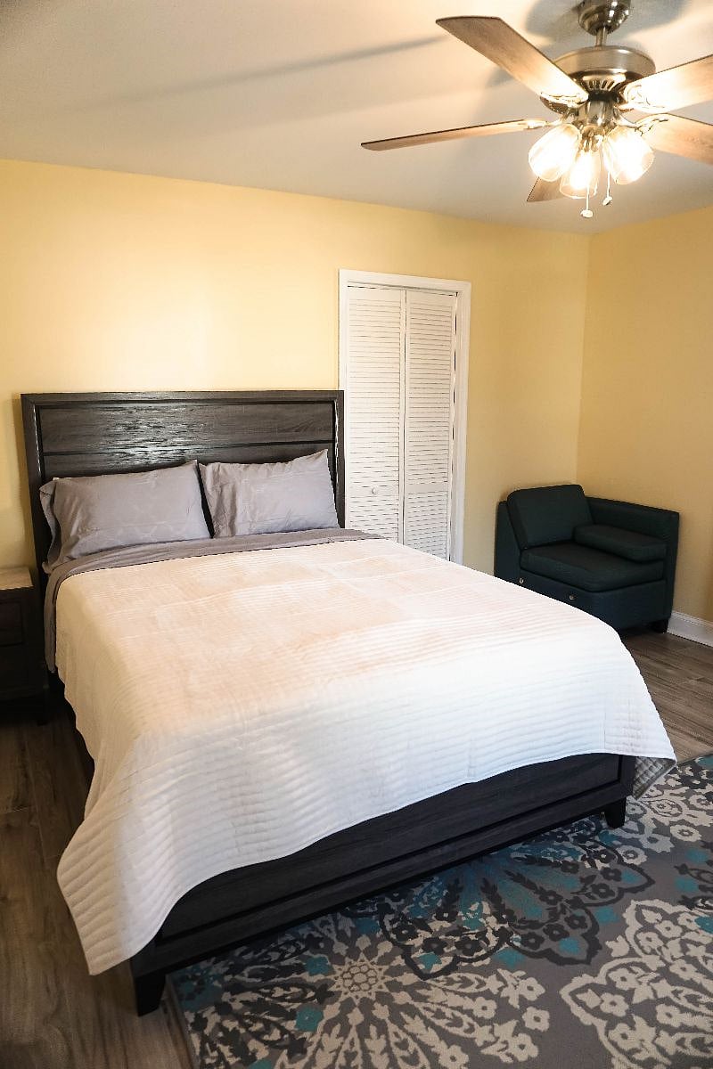 Furnished Finder property 466302_4 photo 29