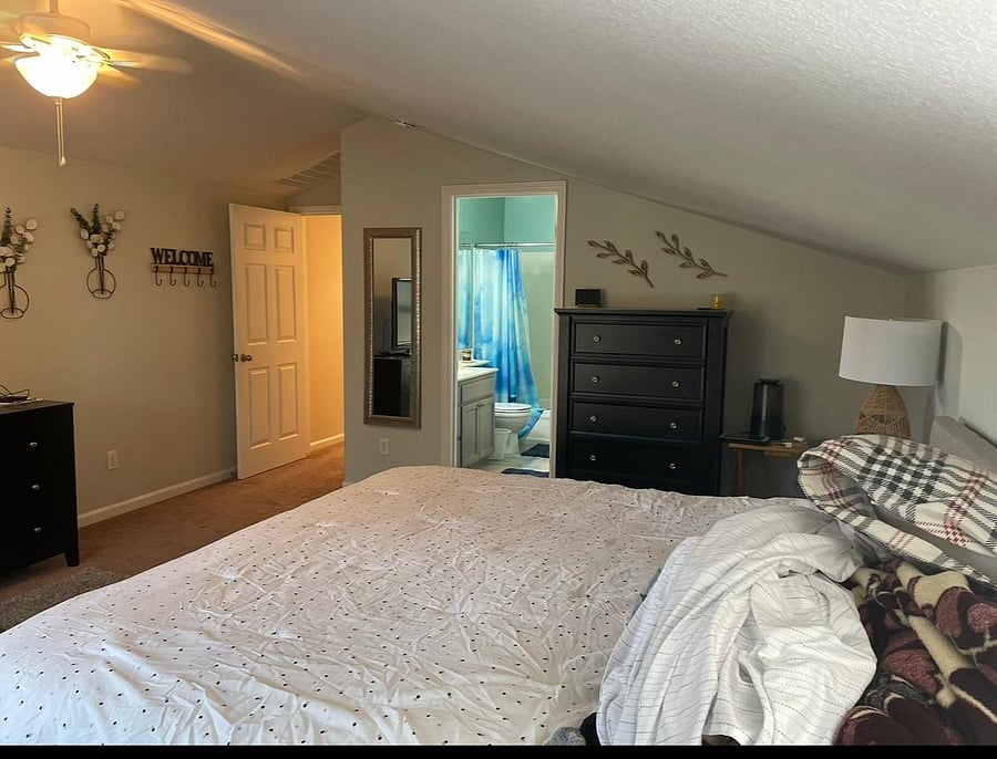 Furnished Finder property 466309_2 photo 4