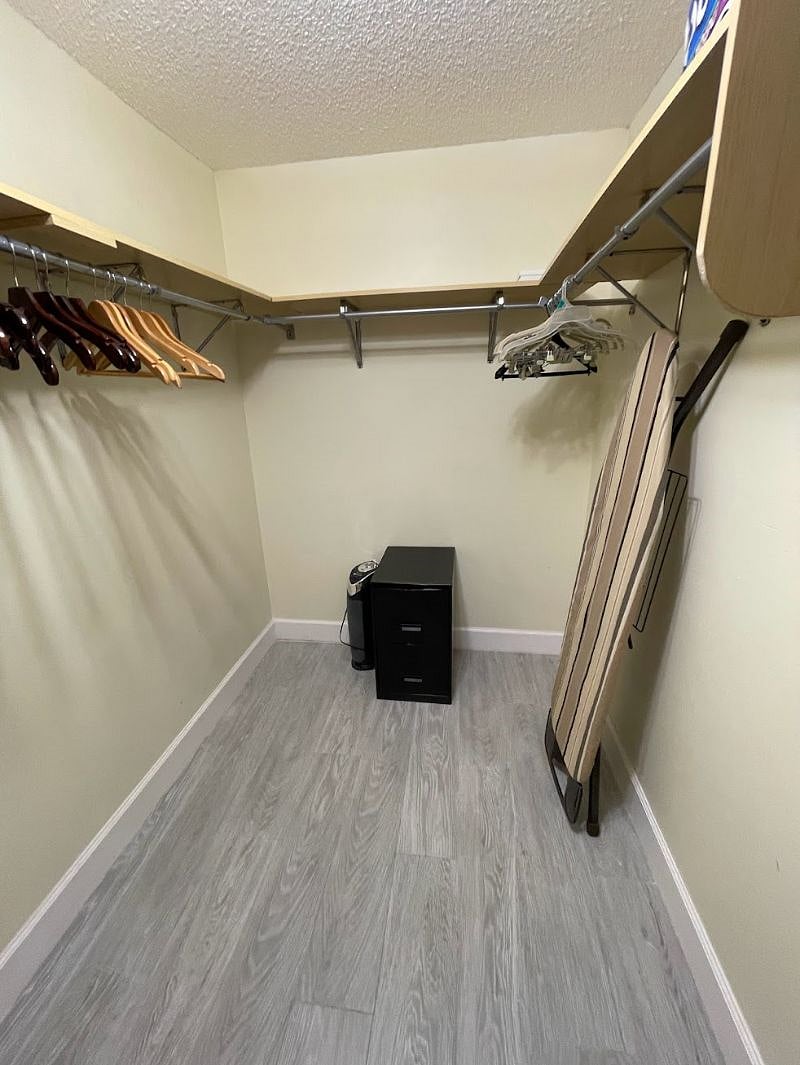 Furnished Finder property 466348_1 photo 20
