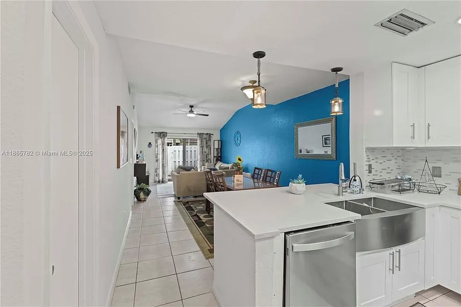 Furnished Finder property 466348_1 photo 7