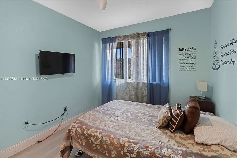 Furnished Finder property 466348_1 photo 25