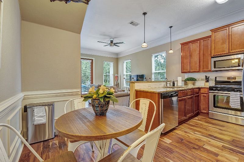 Furnished Finder property 466356_2 photo 7