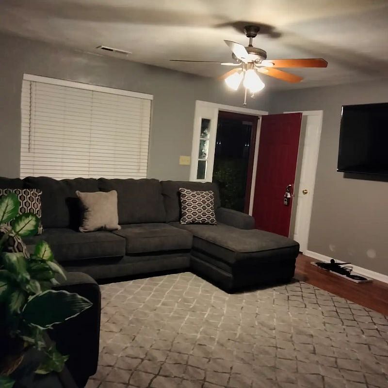 Furnished Finder property 466376_1 photo 3