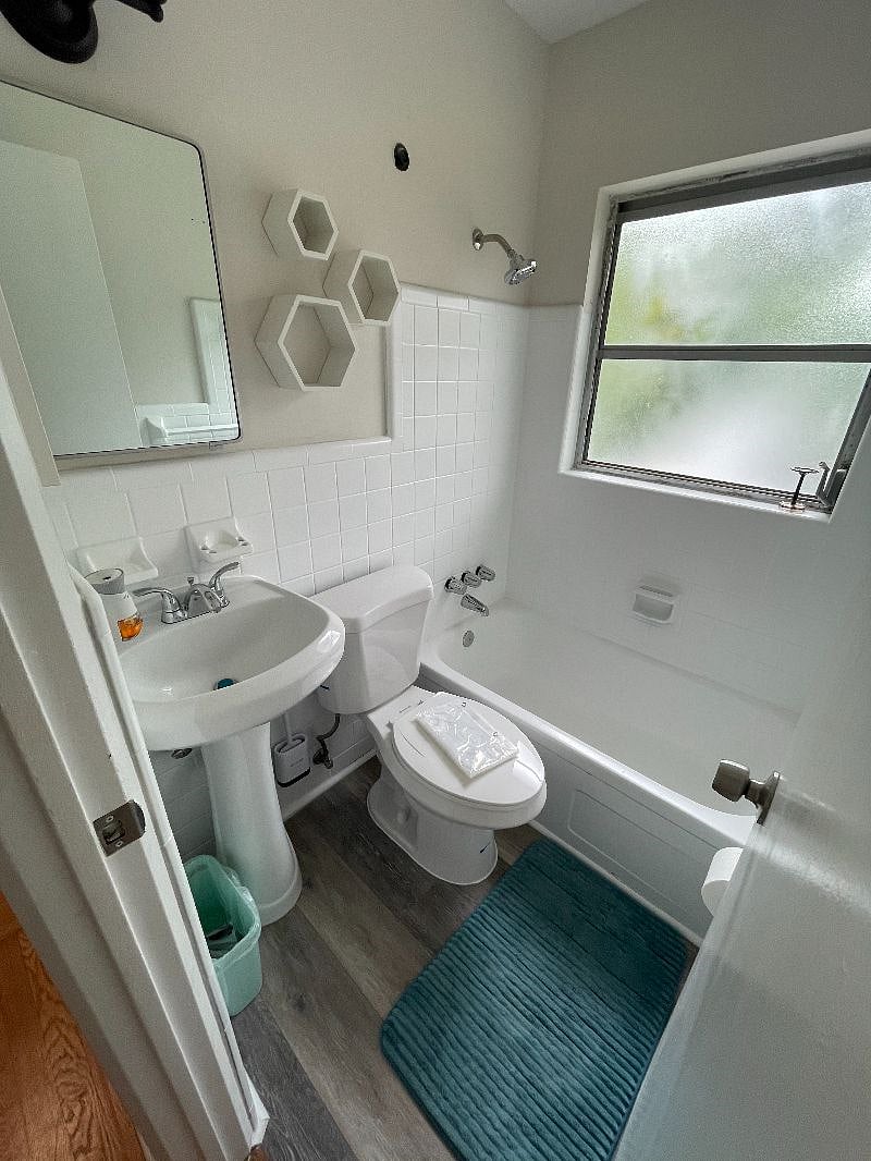 Furnished Finder property 466395_2 photo 11