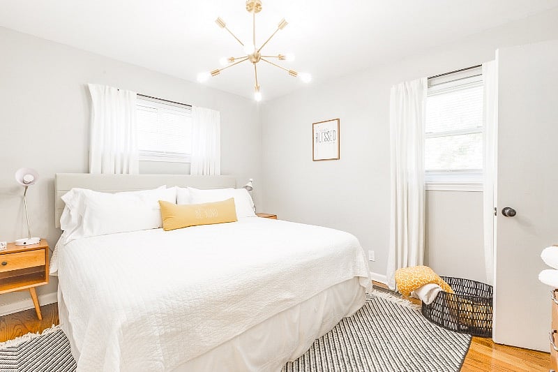 Master Bedroom/King Size Bed